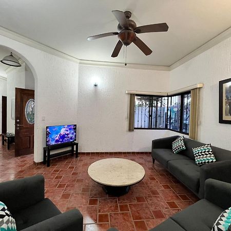 Casa Sonora Cheerful 3Br Home Close To Dtwn With Small Pool Ла-Пас Экстерьер фото