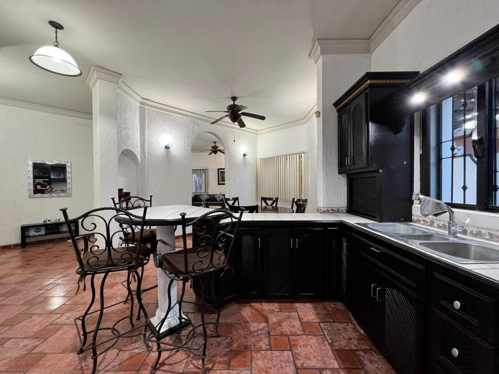 Casa Sonora Cheerful 3Br Home Close To Dtwn With Small Pool Ла-Пас Экстерьер фото